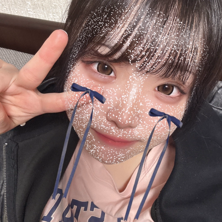 おはようございます☀️
あしゅりです！

ごめんなさい、今日急遽体調の問題でおやすみを頂くことになってしまいました😭
また明日以降の出勤に関しては今夜中に確定させたいと思いますが、今のところ出勤予定です、🥲

きょうお会いしに来てくれる予定だった皆さん、ごめんなさい。

今日は雨なので足場が悪いと思いますが、気をつけて1日頑張りましょう🥲🥲🥲