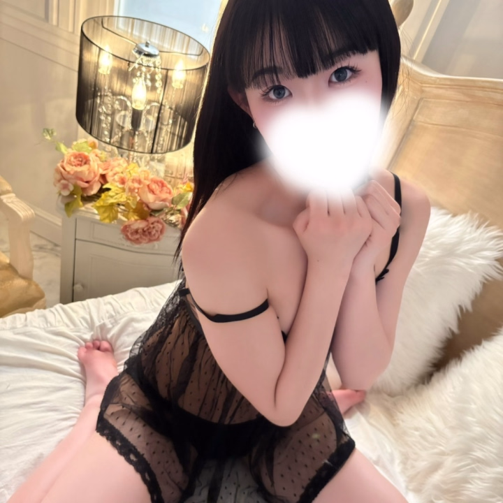 今から出勤しますきらです♡

はじめましての方に会えるの楽しみにしてます🥰

スレンダーが好きな方はぜひ私を選んでみてくださいっ
絶対後悔させませんよ🩷

きらといちゃいちゃしましょー🩷

お時間限られてるので、迷ってる時間に埋まっ
ちゃうかもなので…

お店にお気軽にお電話くださいね📞💬
