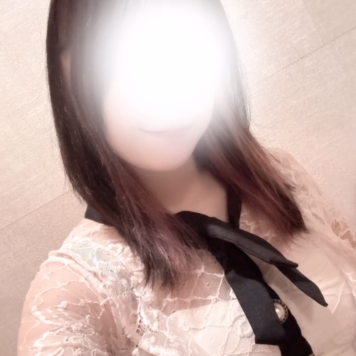 出勤完了したよよよ❣️

ラストまで！

お待ちしてます〜っっっ‼️

雨を吹っ飛ばしちゃお🫶🏻