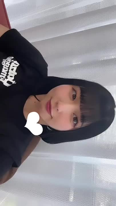 🐶顔出しだワン🐶
