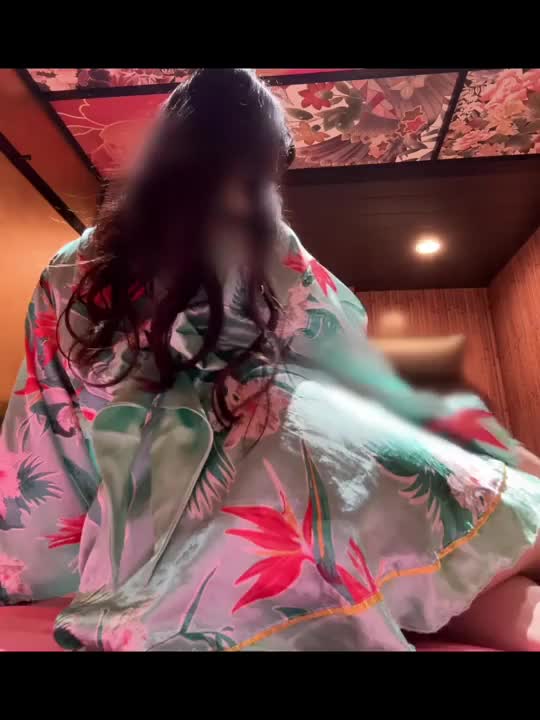 見えちゃいそう〜
出てないからセーフ🫣🔞💖

動画初めて載せますね🐟💦
