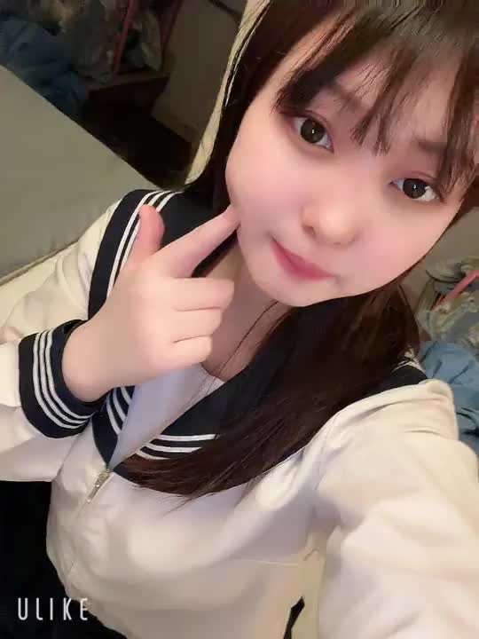 本日もお誘いありがとうございます😊

明日で最後です‼️
お兄さん来てくれるの待ってます✨️

なほ
