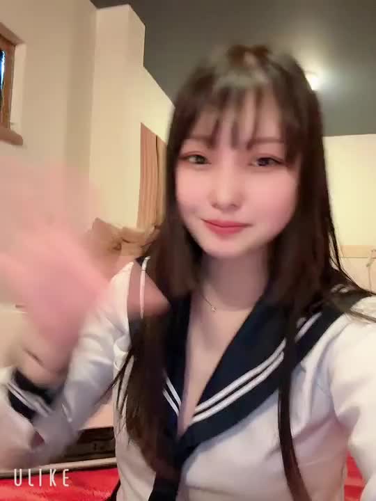 次回16時半〜🈳です！！

今日は華金だー！！
1週間の疲れぶっ飛ばそ！！

癒します🍀*゜ 

お誘い待ってます︎💕︎

なほ