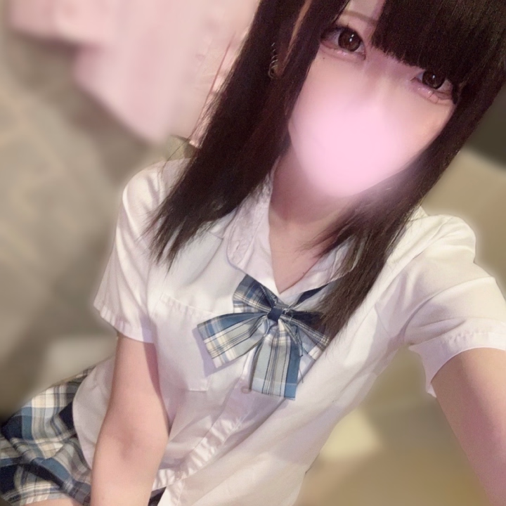 おはよー♡
じゅりです⑅︎ᩥ𞄵•ܸ · •ܸ⑅︎ᩥ𞄵

10時から出勤します😊

ご予約くれたお兄さん
ありがとうございます✨

🈳あるので良かったらお誘い
お待ちしてますっ
お仕事の疲れ癒す✊🏻🎀

来てくれるお兄さんは
気をつけて来てね☔️

制服コスかわちぃー🫶🏻