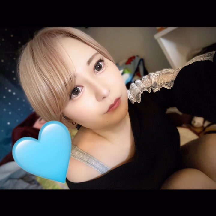 会いに来てくれたお兄さん
ありがとうございました🥺🌟




昨日今日でドラクエ話
めちゃくちゃできたし
ハマっちゃうよ、、、////って
褒め言葉うれちうれち♥️♥️






次回まだ未定ですが
チェック✅、トークもくれたら
返すので送ってください😗🌱