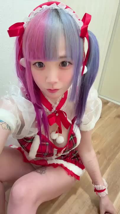 いつかのクリスマスコス🎅
こんなのお兄さんすきでしょ！
いっぱい見てね😻