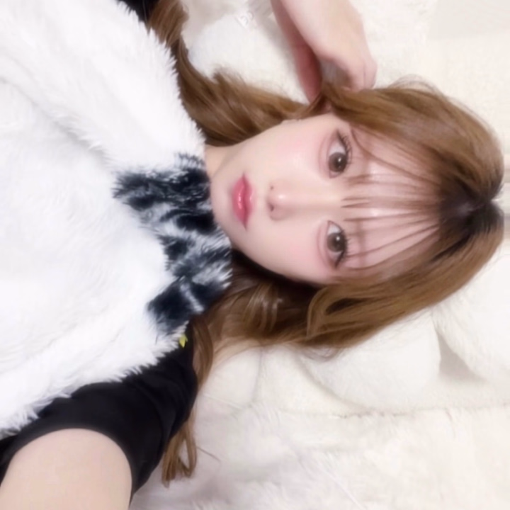 今日も
出勤してます❣️

昨日ラスト
マリオットで呼んでくれた
お兄様ありがとうございました💓

17時~空き予定です^^

明日は14時~18時です❣️
事前予約も待ってます🥺💗

すず♡