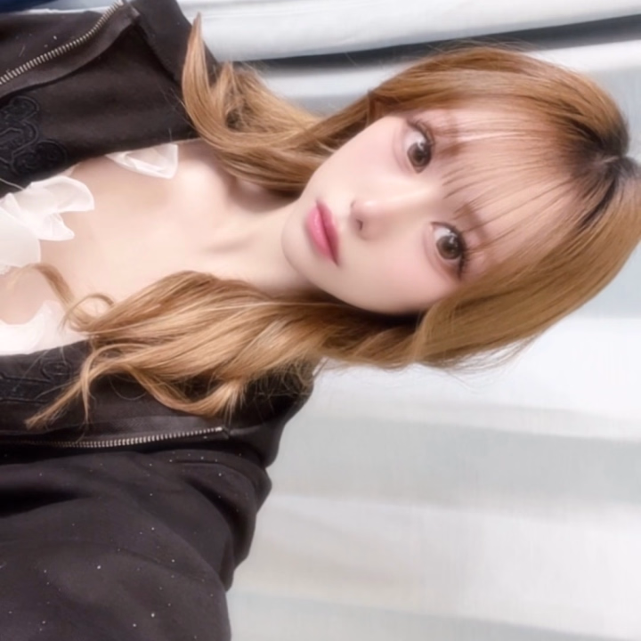 今日と明日出勤です❣️

今月の出勤は、、
今日と明日のみです💓

お誘い待ってます♡♡

すず♡
