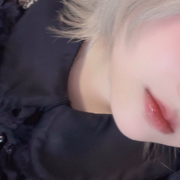 写メ日記遅くなってすいません😭
風邪で熱が出てしまって31日までの予定でしたが早めに帰らせていただきました
ようやく体調安定してきたのでご報告です
次回いつになるか未定ですが、予定決まったらすぐシフト出しますペコ
ご予約いただいてたお兄様方、大変申し訳ありません