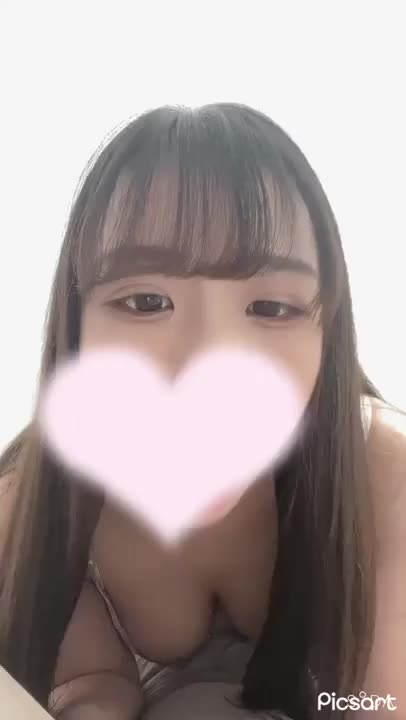 りんごの舌長めで柔らかくて気持ちい🥴💓💭って褒められるの🤭💕🎶

りんごの舐め技堪能しに来ない？？🫣💭💓

🔞⚠️秒殺注意だよ⚠️🔞