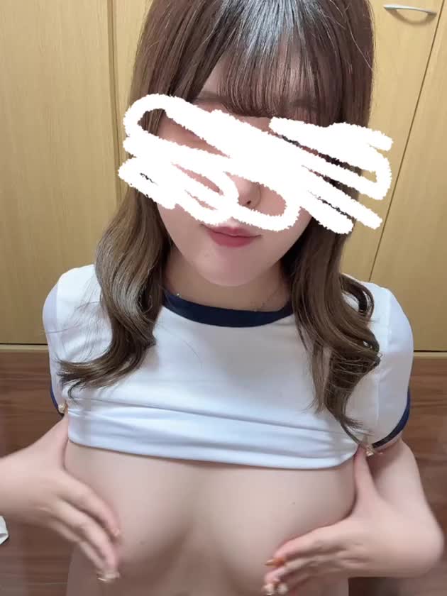 個人的に好きやのにまだオーダー入ったことないんです😭

体操服（ブルマ）のコスプレ‼️

➕2000円のオプションですが汚れても着衣のままでもOK❣️
良かったら選んでください♡