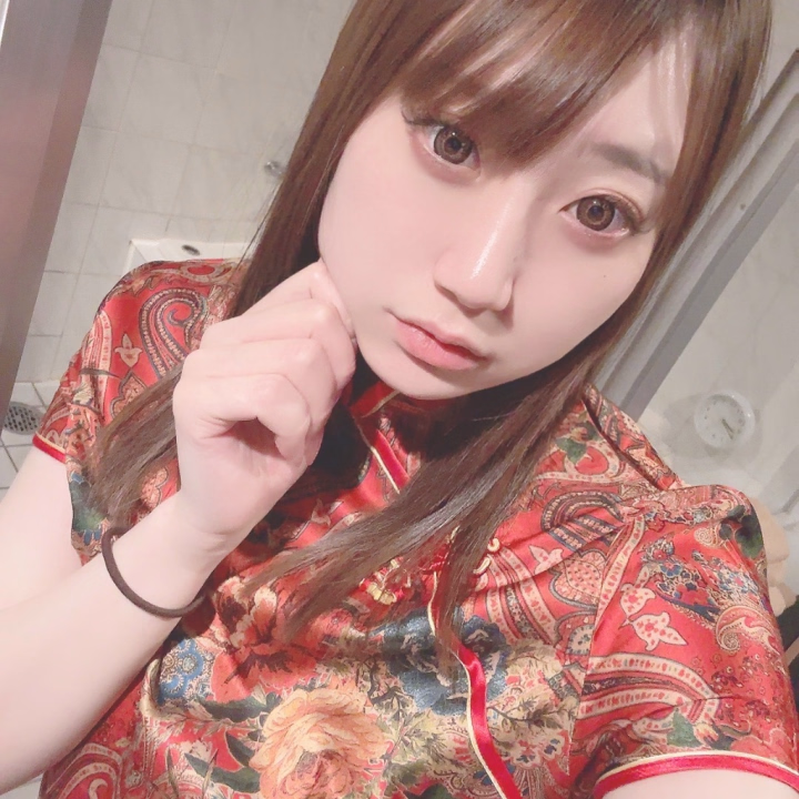 ようのコスプレどうですか？

いろんな種類あるので
お兄さんが好きなようにしちゃってください🥰

お誘い待ってます🤍