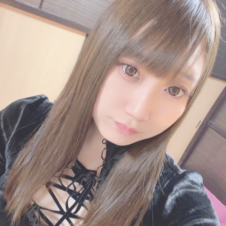 21時までいますよー😊

あと少しお誘い待ってます🤍