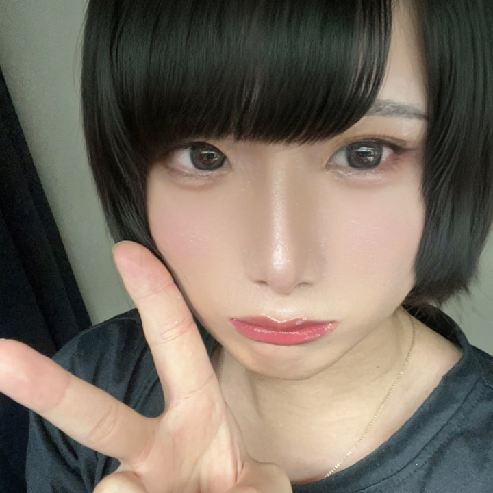 8日の12:10 から30分オナクラコースで遊んでくれた目がかわいぃお兄さん💕

ホームページを見てくださって来てくれてありがとうございます♡

ももなちゃんをみておなにぃをしたいとの事で、言葉責めでいっぱいおなにぃ💕

射精した後もびゅっびゅしてて可愛かった💕

次も来てくださるとの事で、ももな楽しみに待っています♡

ありがとうございました♪