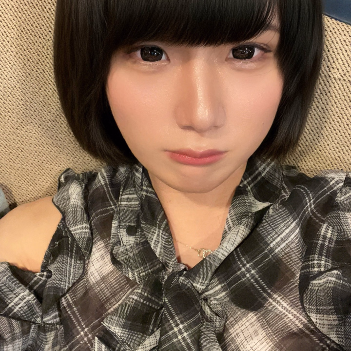6日の23:30 から40分コースで指名してくれた，イケメンおにぃさん💕

時間がない中来てくださってありがとうございます🎶

最初の印象はフードを被っててSなおにぃさんと思いましたが、とても優しく、気をかなり使ってくれてももな嬉しかったです💕

お兄さん始めてフェラすると言ってたけど、フェラがとても上手くももなは行きそうになりました🎶

ベットへ移動、フェラと手コキをしていたら時間はあっという間に0時を回っており、楽しい時間はあっという間に🥺

バイバイのお時間になったけど、次回はお酒を飲まないで、来てくれるとのことでももな楽しみにしてます💕

ありがとうございました♪
