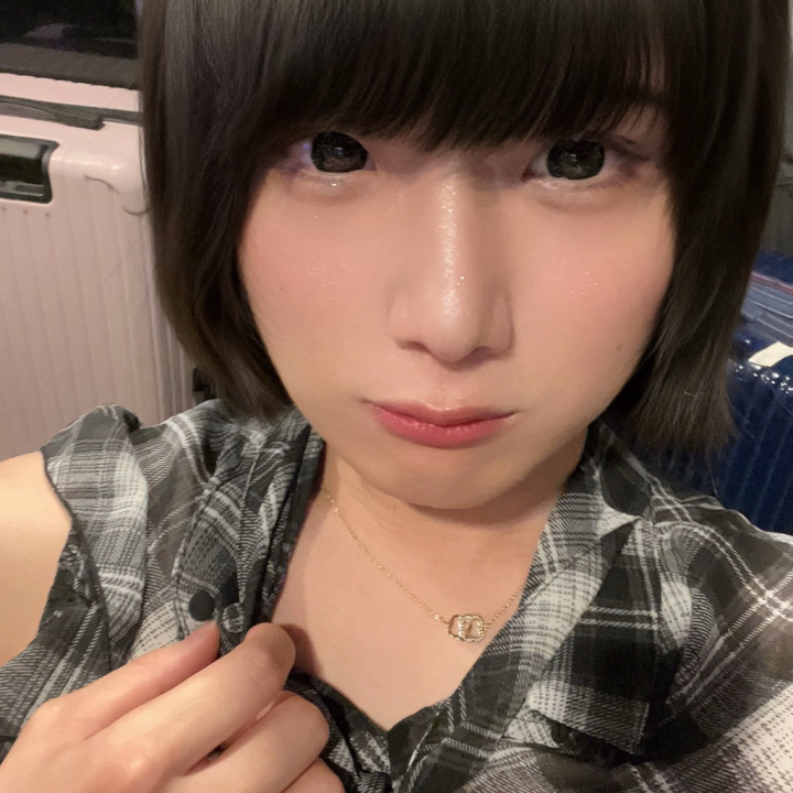 7日の12:30から 60分コースで遊んでくれたお兄さん💕

ももながお部屋に入ったら、笑顔で待ってくれてももな嬉しかったです💕

キス最初は優しくするのかな？と思ってたけどベロも絡ませてくれてももなのあそこはもうビンビン//

ベットではエロく、ももなは常にビンビンで、気づいたらいってしまった💕

お話もいっぱいしてくださってお時間が経つのが早くてもっと喋りたかったけど、次回も来てくださるとのことで、ももな楽しみにビンビンで待っております💕

ありがとうございました💕