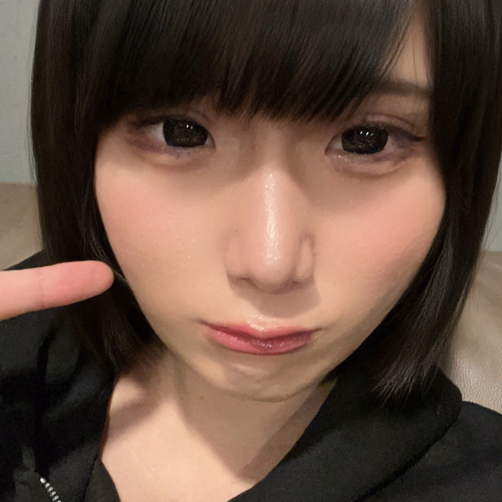 おはようございます♡

本日ゲリラ割引があります🎶

予約電話時に　愛言葉【ワールドカップ 割引】と言うと、3000円割引🎶

サッカー日本代表ユニフォーム着用来店で、5000円割引になります♡

雨がすごいですので、お気をつけてお越しください♡