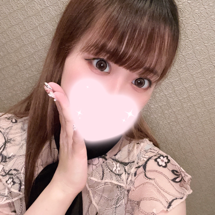 お久しぶりです♡

今日と明日出勤してます♡
少し久しぶりだけどまた姫路に来れて嬉しいです(  ´͈ ᵕ `͈ )♡

今日はラストまでお部屋にいるのでたくさんお誘いお待ちしてます☺️