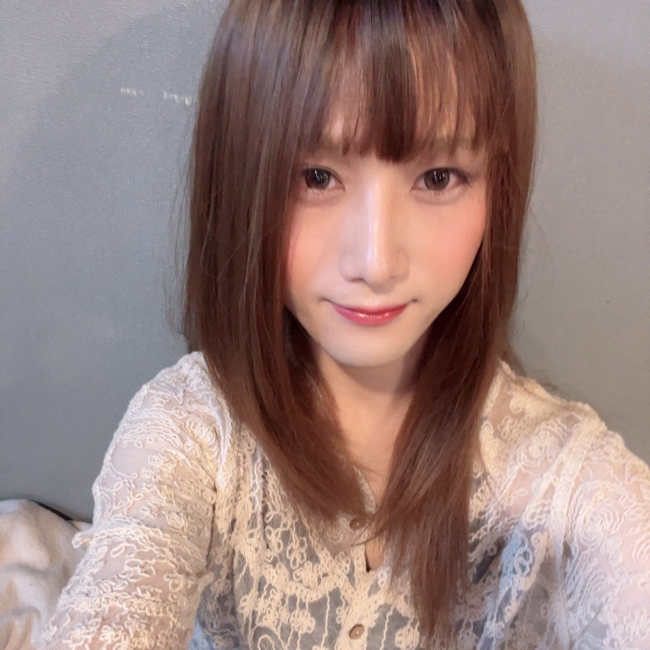 こんにちは✨さらです🧸

今日も12時から出勤してるよ🫶

会いにきてくれるとうれしいな☺️

まってるね(՞_ ̫ _՞)"