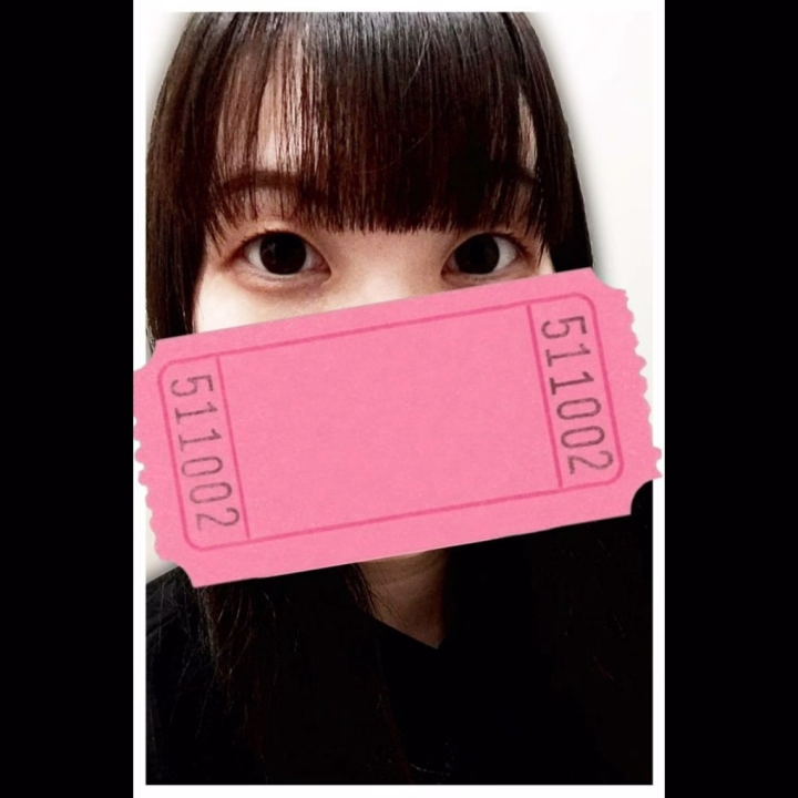 今日は19時～21時と短いですが出勤しています♪

お時間合う方はお誘いお待ちしています♡