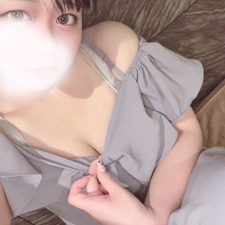 まだまだまったり


まだまったり待機してます🎶
ヌルヌルⓂ️ットたくさんしませんか？

ふわふわなお胸で包み込めますよ🍀*゜