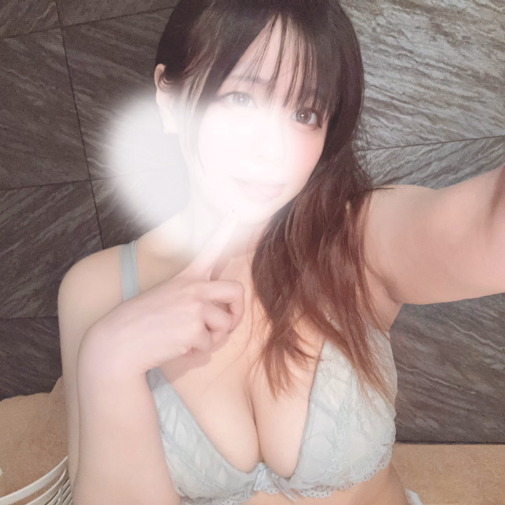 水戸ラストです〜‼️


あっという間の5日間でした〜！
新しく出会えたたくさんのお兄さん達ありがとうございました！

今回予定が合わなかったお兄さん達も7月は少し長めにいるのでそちらの機会にぜひお誘い貰えたらなと思います‼️


あと少しですがお誘いお待ちしております🎶