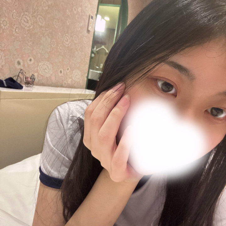 昨日もたくさんのお兄様方が会いに来てくれて、本当にありがとうございました😊💖

事前予約でロングコースを取ってくれたり、写真指名で会いに来てくれたり…とっても嬉しかったです🥰

一緒に楽しい時間を過ごせて、かこもたくさん癒されました🤍
またお会いできるのを楽しみにしてます☺️💕

本日も9時〜ラストまで出勤してます❕✨

今回の出勤も残り2日だけなので、タイミングが合うお兄様はぜひ会いに来てください🥺💗
たくさんくっついて、楽しい時間を一緒に過ごしましょう〜😖💓

たくさんの素敵な出会いがありますように🙏💭

お誘いお待ちしてます🥰