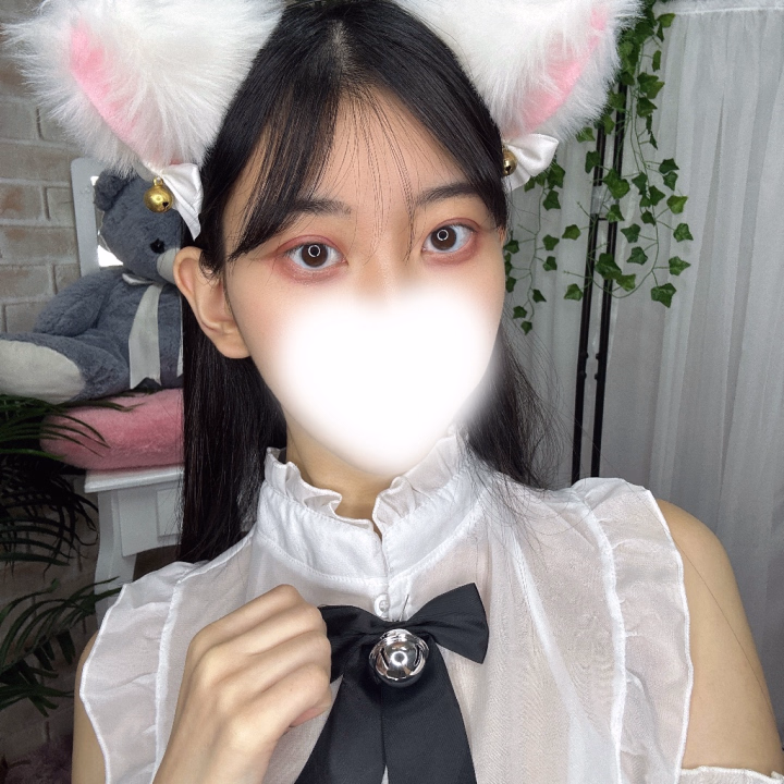 お兄様の飼い猫にしてくれませんか？🤭💕

たくさん可愛がってくれて、いっぱい甘えさせてくれる優しいご主人様募集中です🥰

なでなでしたり、イチャイチャしたり…
二人だけの特別な時間を一緒に過ごせたら嬉しいな💗

まだまだ会えるので、お時間合うお兄様はぜひ遊びに来てくださいね☺️✨

お誘いお待ちしてます🐾💕