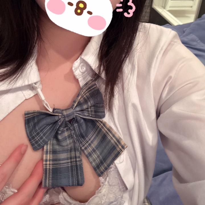 本日も朝から☀️
ご来店お待ちしてます☆
そして、
2日目で初めてのご予約様
ありがとございます♪
会えるのは
楽しみです😌それと本日も
大変混み合うので
よかったらご予約していただき
ご来店よろしくお願いします🙇