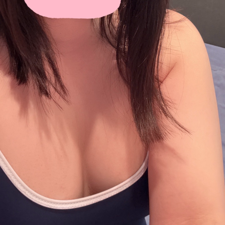 ぶどうです🍇
朝からたくさん
お誘いいただきありがとございます
まだまだ夜までいるので
ご来店よろしくお願いします🙇