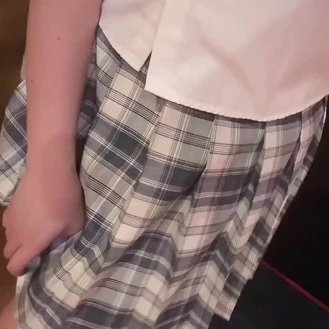パンチラ動画🥺🎥🔞

本当は昨日水着系の動画を載せるつもりが
まさかの消されてた件について笑笑笑

そこまで際どくないはずなんだけどban警告きた笑笑笑

反省してまーす😗