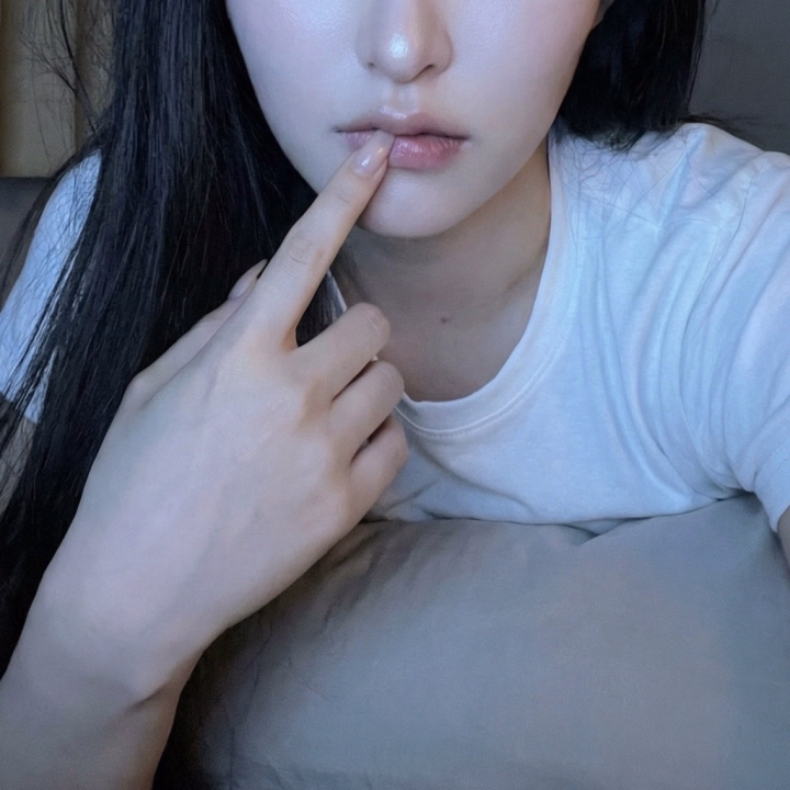 きょうもご来店ありがとうございます♡

ここみは明日で一旦最期の出勤になります🥺

予約たくさん待ってます🎀