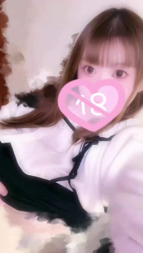 見えるか見えないかのえちえち好きなお兄さんへ💗

実はね...Mカップあるんだよ🙈𓈒𓏸