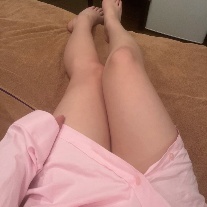 今日16時から24時までいるよ〜！！
いっぱい気持ちよくなりたい人会いに来てね❤️
待ってるよ😘