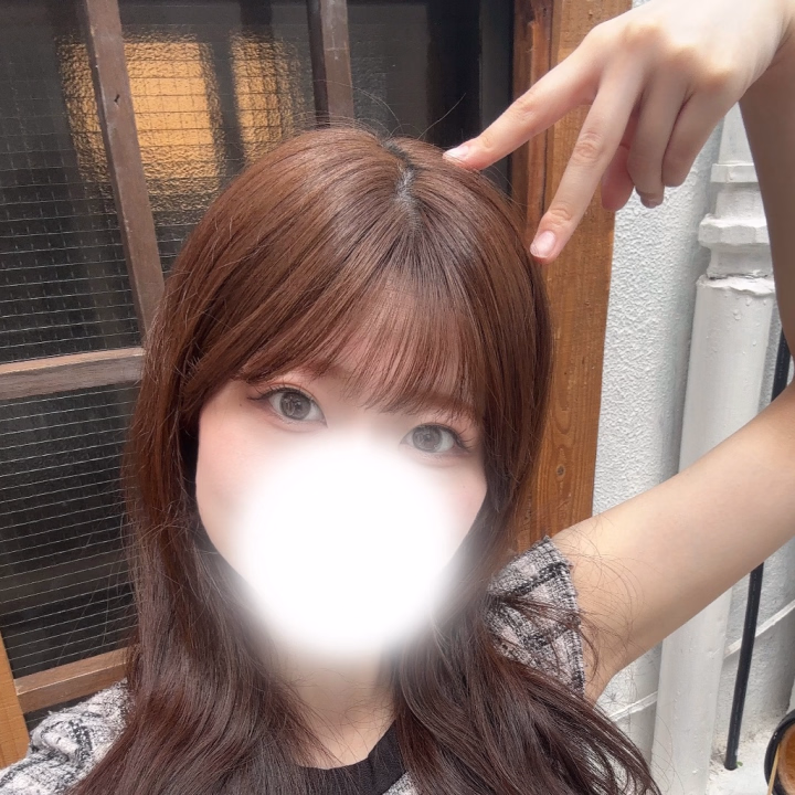 おはようございます☀️
さくらこです！


あちぃ…です…
既に夏バテ発生して、今週1週間ずうっと
ねむねむ(  ¯꒳​¯ )ᐝでした

眠気覚ましに効果的なものって
なんですか🥹？きになる🥹

私はひたすらに気合いで
こじ開けて( 👁‿👁 )
かっぴらき( 👁‿👁 )
気合いです( 👁‿👁 )

さすがに負けますけどねー眠気に😾笑


そして本日は19時まで‼️
明日は受付終了しておりますので
今月のさくらこちゃんチャンス‼️は
本日がラストです😉★ 

笑

よろしくお願いいたします( ᴗ̀ ̫ᴗ́ )