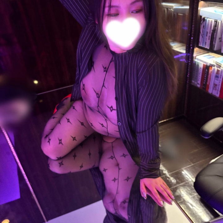 エロ社長の卑猥な誘惑、、、

耐えられる、、、？❤️

＃オクテツ東京