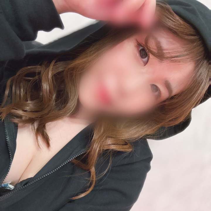 フード付き着ると被りたくなってしまうのです🐱



皆大好きだぞーっ❣️
