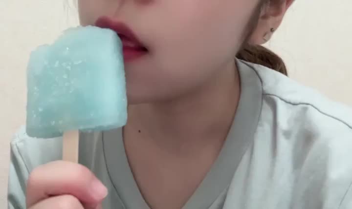 動画verみたい？♡🍨👅