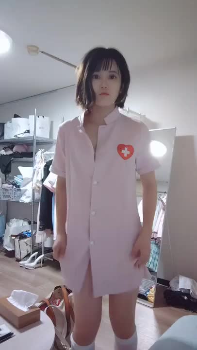 脱ぎ脱ぎ