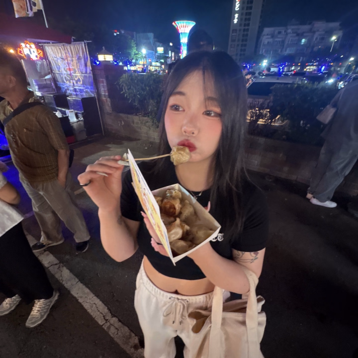 最短22時30分~🈳ですっ！


たくさん来てくれて嬉しい♡♡
残り時間限られてきてるので愛に来れるひとはおいで〜！🫶🏻


あと2日ちょっとがんばるますっ！