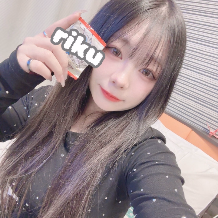 スタートから連続でのお誘いありがとうございました☺️


月曜日なのに嬉しかった♡♡
まだまだ後半もお誘い待ってます🐰
