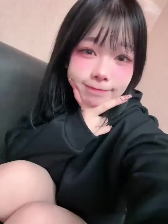 沢山お誘いありがとうございます☺️🤍

今日含めて残り3日しかないから
早く会いに来てね🥺💕


まだまだ待ってるよ！🫶🏻