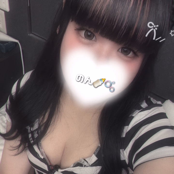 おはよ(⊃_  ̫ _)⊃ぱらぱら雨降っとる❕😩

今日も元気に出勤したやで➰➰➰


☁️ 本日！11:00〜20:00 ☁️
9月最初の華金やねえ、(⸝⸝⸝ෆ  ̫ ෆ⸝⸝⸝)♡

独り占めも3Pもできちゃうかもなすぺしゃるふらいでーに、一緒にしよっ🥺🎶💞


お誘いうるとら待ってます(⊃_  ̫ _)⊃