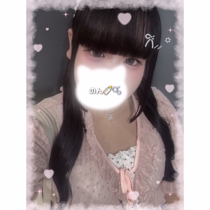 おはようっっっฅ^•ω•^ฅ
本日11:00〜19:00出勤ですゃ➰😸💖
スタートからご予約いただいたお兄さんありがとううう(;_;)♡会えるの楽しみすぎる!です!
最短12:40〜19:00🈳いておりますので、
土曜日のんちゃんと過ごすご予定ちょーだい😗💓
3Pもできちゃう日です(実はお店で一番3Pのお相手に選ばれているのんさん。🌟)
かわいいましゅまろ女子たちに挟まれて、ハーレム気分味わいたいお兄さんもおいでー😘
ではではお誘いめちゃんこ待ってます(⊃_ ̫ _)⊃
のん🍼🫧