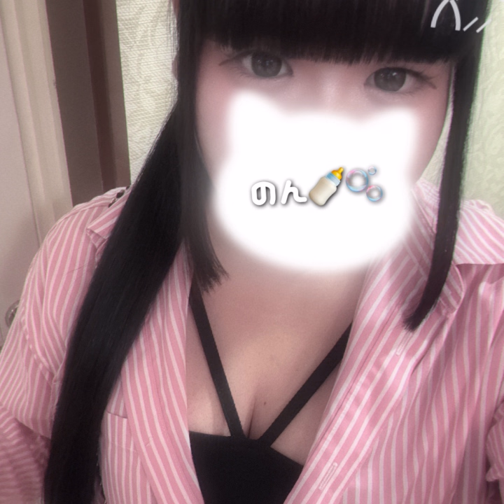 やぴ。(⊃_ ̫ _)⊃
のんちゃんですぅ。😺🎶
GWも終わってみなさまいかがお過ごしでしょうか(⊃_ ̫ _)⊃
のんさんは少し体調崩しちゃった(😢)けど
元気に回復して今でございます(⸝⸝⸝ෆ ̫ ෆ⸝⸝⸝)
明日1週間以上ぶりに出勤するーだーよーーー
☁️ 明日!11:00〜20:00 ☁️
⬆️3Pもできるひ!最近お久しぶりなので、3Pもしたすぎるの…(⊃_ ̫ _)⊃
2人きりでのんちゃんと楽しく、やらしく過ごしてくれるお兄さんも待ってるでーー!(⊃_ ̫ _)⊃
明日のご予約めちゃんこ待ってます!😭💖
