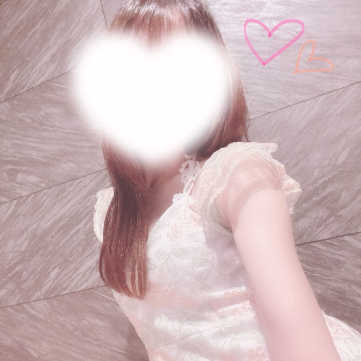 おはよ〜( *˙0˙*)۶
ゆん🎀です！

昨日はありがとうございました😍✨

お久しぶりの方にも❣️
初めましての方にも❣️
お会いできて嬉しかった(o>ω<o)💓

本日は水戸最終日です😢
6月はもう来られないので、今日がラストチャンス☺️💕

まだ空き枠もあるので
お誘い待ってるね( 📞¨̮ )♥

昨日に引き続き、本日もフリー限定のイベントをしてるみたい👀✨
詳しくはHPをチェックしてみてね😆🎶