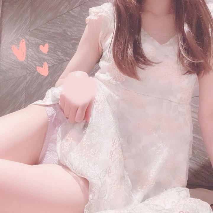 5/9♡Aさま

会いに来てくれてありがとう😚💓

たっくさん色んなお話できて楽しかったし、すごくタメになった👀❣️

細いね💕スタイルいいね💕
っていっぱい褒めてくれて嬉しかったです🥰♡

そんなに褒めても何も出ないよ〜？🤭✨
ってくらい嬉しいお言葉をもらえて、ルンルンになってた😆💗

お風呂でのフ〇ラ気持ちよさそうで興奮しちゃった…///
フ〇ラ上手だねって褒めてくれて嬉しい🍌💕

延長もしてくれてありがとう😍🎶
Bッドで何回も可愛いって言われて恥ずかしかったよ…🥺❣️

激しいの気持ちよかったね💓
ナカでいっぱい出してくれてありがとう☺️🍼💕

また来てね！って言ってもらえて、すっごく嬉しかったです😊✨

お仕事で中々時間が取れないかもしれないけど、またお会いできるの楽しみにしてます🥰❣️待ってるね💕ありがとう♡