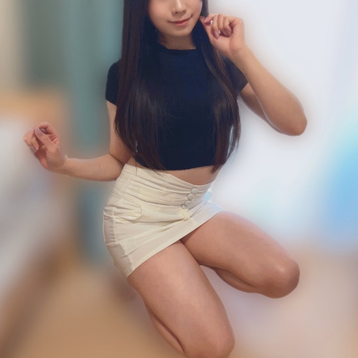 みんなこんにちは！

暫くお休みしているおとねだよ！

いま体調崩しちゃってて
次回の出勤が決められない状況
なんです、、🥲

今週日曜ようやく出られるかも？
ってかんじ🥹

会いたいって思ってくれてる
お兄様もいるよね🥲

私もはやく会いたい！

だから、今はしっかり休む時期に
するね！

みんな、まっててね！😂🙌

日々の様子が気になる方はこちら！
X→@otone_ikebukuro

フォロリクしてね！😊