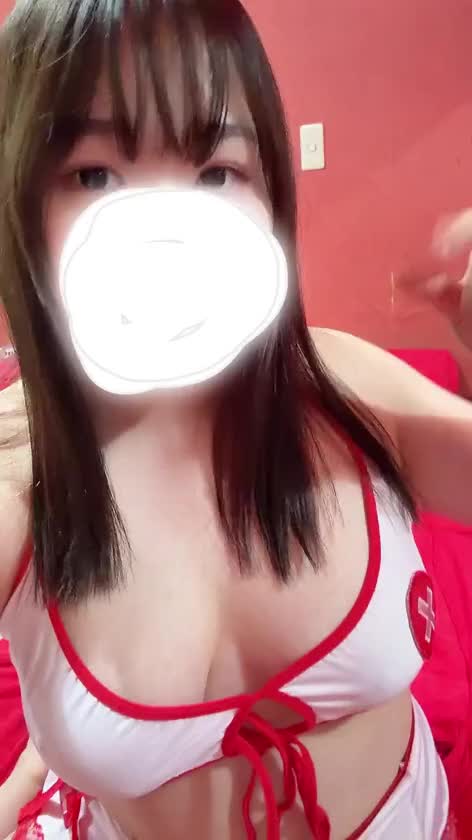 本日の担当ナースのまりえです👩‍⚕️💕
あれ〜？👀 患者さん発見しちゃった☺️✨
でもまだ診察に来てないみたい…🥺
このまま来てくれないと、まりえナース怒っちゃうぞ〜💕😚
お待ちしてます🥰
ばいばーい👋💕