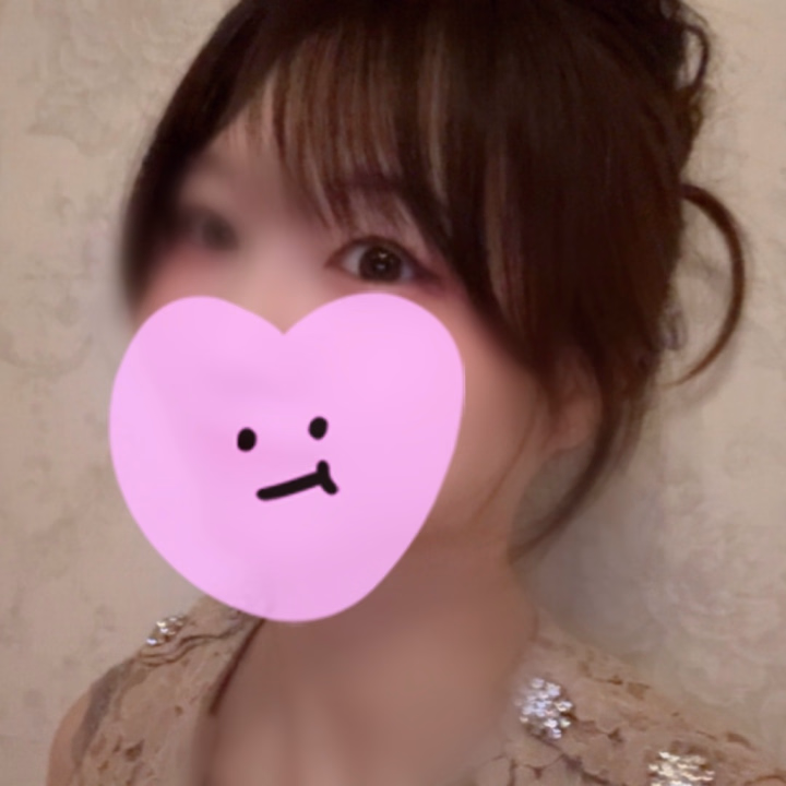 今日は新たな発見と敬意と反省📖(><)

↓↓↓まずはお礼です💌
フリーのお客様、時間いっぱいイチャイチャしてくれてありがとうございました(*´³♡
教えて頂いた事を早速試させて頂きましたが、いかがでしたか？良かったら嬉しいな！
帰りは水分たくさん取って下さい！(お部屋が涼しくならなくて熱冷ませなかったので🙇🏻)


👉🏻👈🏻💦
本日、前半は新技を学び、レベル1→レベル3くらいにUP⤴️
今後、頭で覚えた事を体で覚えていけるように頑張ります🔥
赤ちゃんがようやくハイハイしたと思って皆様温かく見守って下さい👶🏻‪‪︎💕︎

また、講師の先生の話を聞く度に視野が広がるような事ばかり!!!!
心から尊敬する一方で、凄すぎて挫けそうになってしまってる私がいます(泣めげない!)

それと〇と〇について…
ここでは詳細は載せられず伏せますが、この場をお借りして謝罪いたします。
申し訳ございません(༎ຶ⌑༎ຶ)ぁあ
以後気をつけますので、よろしくお願いいたします🙇🏻

それでは皆様がよい週末を過ごせることを願って…😌

🌹のばら🌹